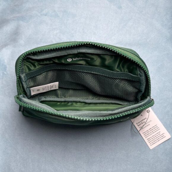 2-Pack Lululemon Belt Bag Green - NEW (Bundle of 2) 1L Crossbody Bag Everywhere - Picture 4 of 4